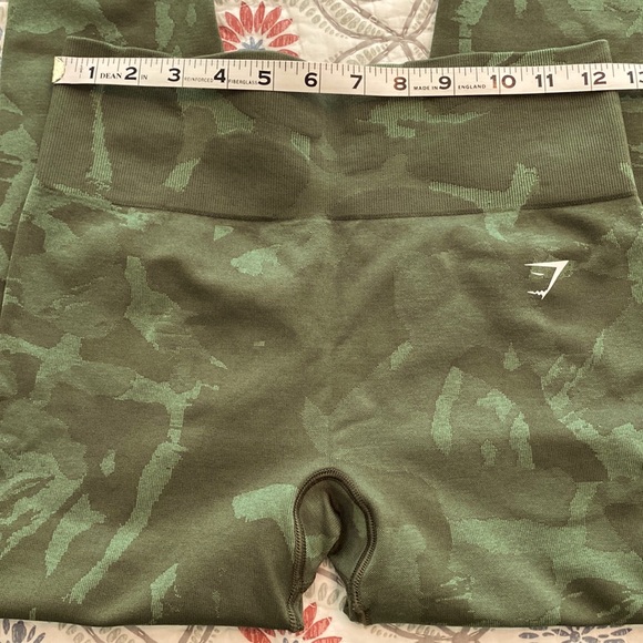 Gymshark Adapt Seamless Leggings  green camo, Medium - Picture 6 of 11